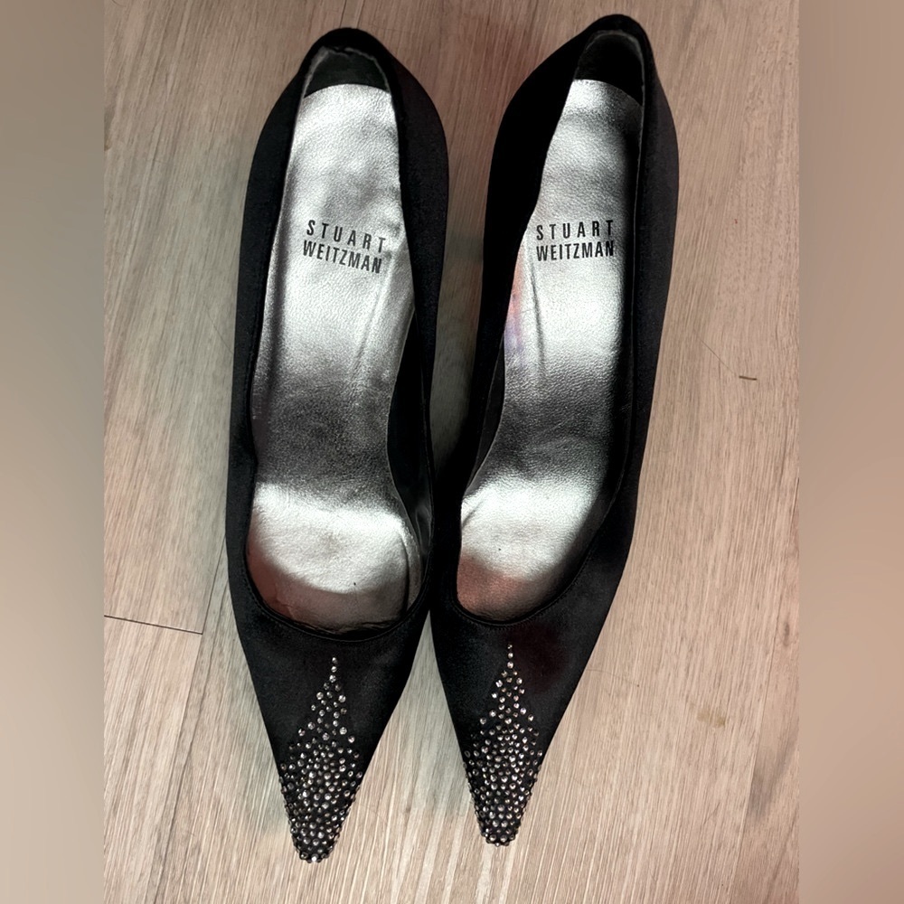 Stuart Weitzman Size 7M Rhinestone Embellished Black Satin Pumps